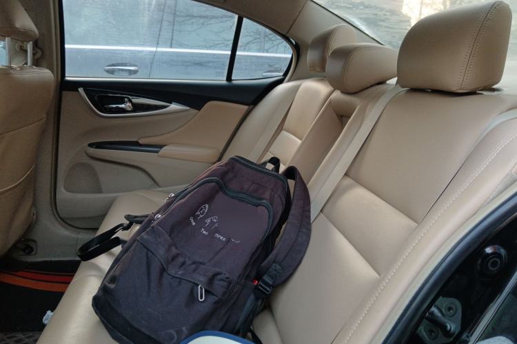 Used Honda Crider 2013 1.8L automatic luxury edition
