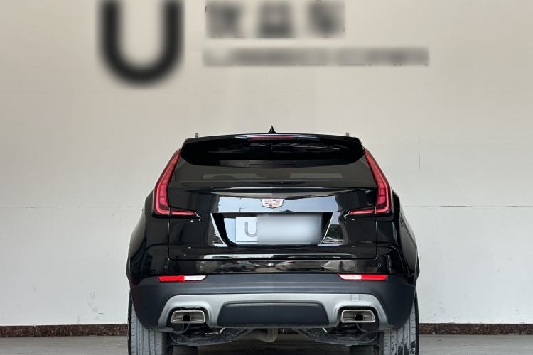 Used Cadillac XT4 2022 28T Two-Wheel-Drive Luxury Version
