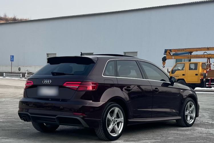 Used Audi A3 2019 Sportback 35 TFSI Fashion Edition China VI Emission Standard