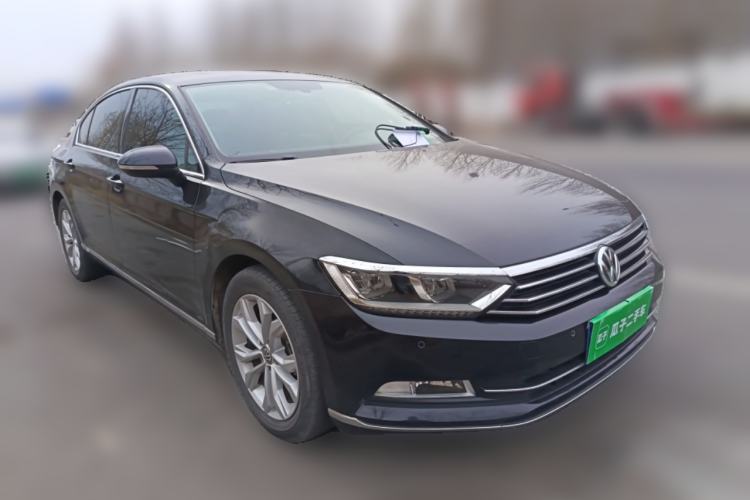 Used Volkswagen Magotan 2018 330TSI DSG Luxury Model
