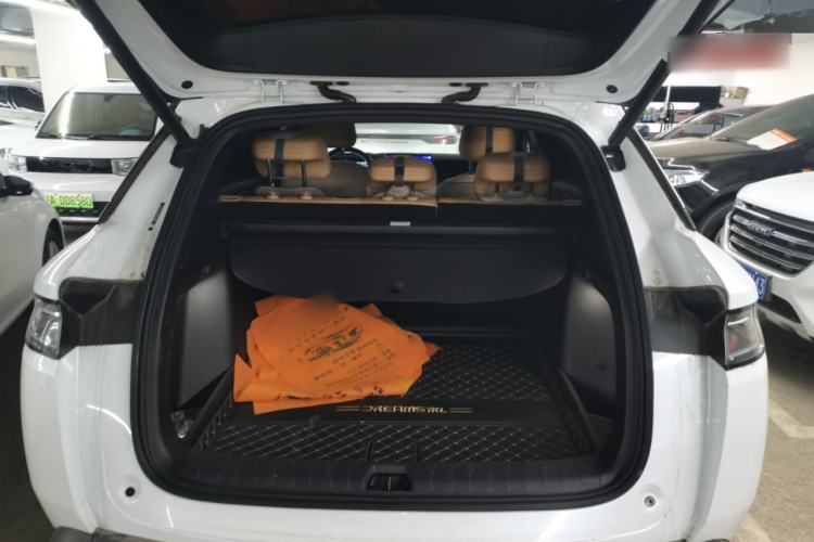 Used BYD Song L DM-i 2024 112 km Beyond Edition
