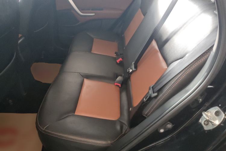 Used  Refine S3 2014 1.5L Manual Luxury Smart Model
