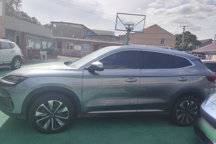 Used BYD Song PLUS New Energy 2025 EV 520km Premium Version
