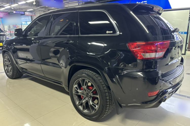 Used  Grand Cherokee SRT 2013 6.4L SRT8 Black Edition
