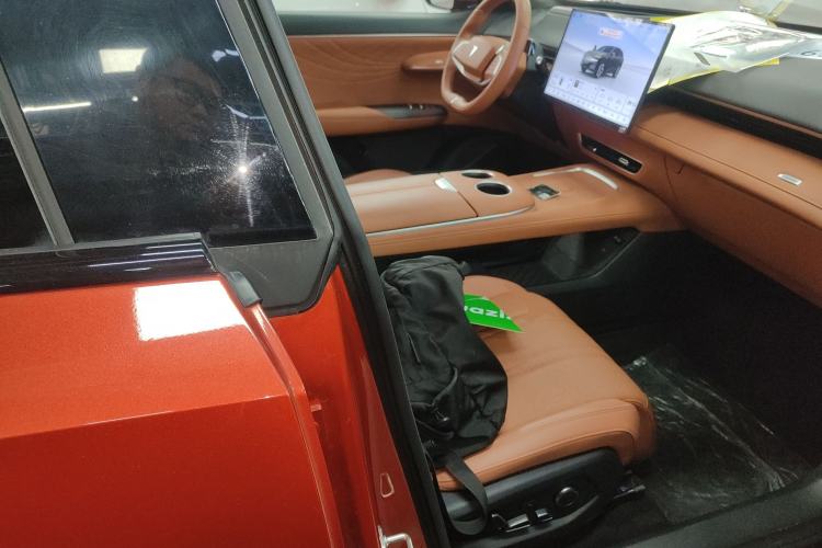 Used  S07 2024 215Max Qiankun Intelligent Driving ADS SE Range-Extended Version
