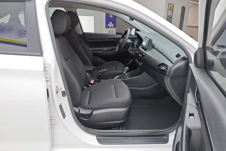 Used Hyundai Celesta 2018 1.6L Automatic GL Enjoyment Version China V Standard
