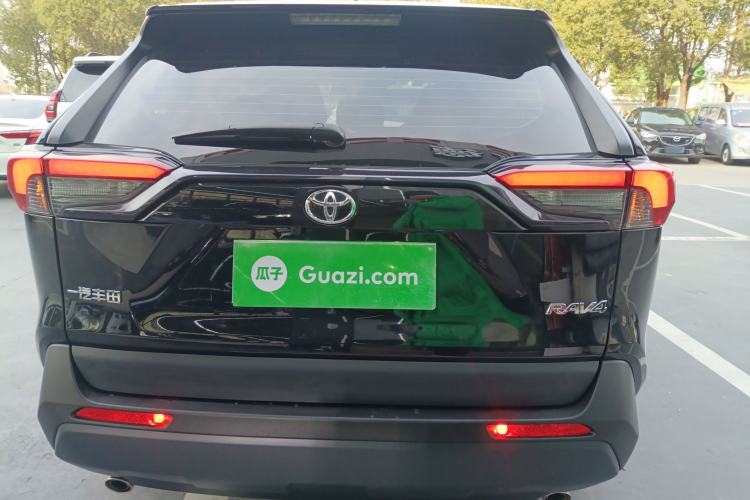 Used Toyota RAV4 2023 2.0L CVT Two-Wheel Drive Urban Edition
