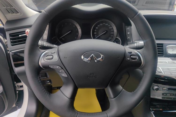 Used Infiniti Q70 2015 Q70L 2.5L Elite Edition
