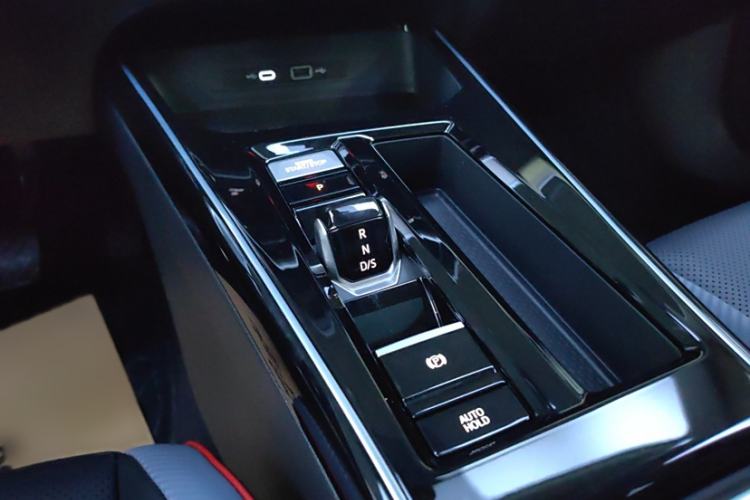 Used Volkswagen Lamando 2023 Lavida L 280TSI DSG Cool & Spicy Edition
