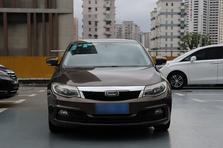 Used Qoros 3 2014 Sedan 1.6L Automatic Zhiyue Model
