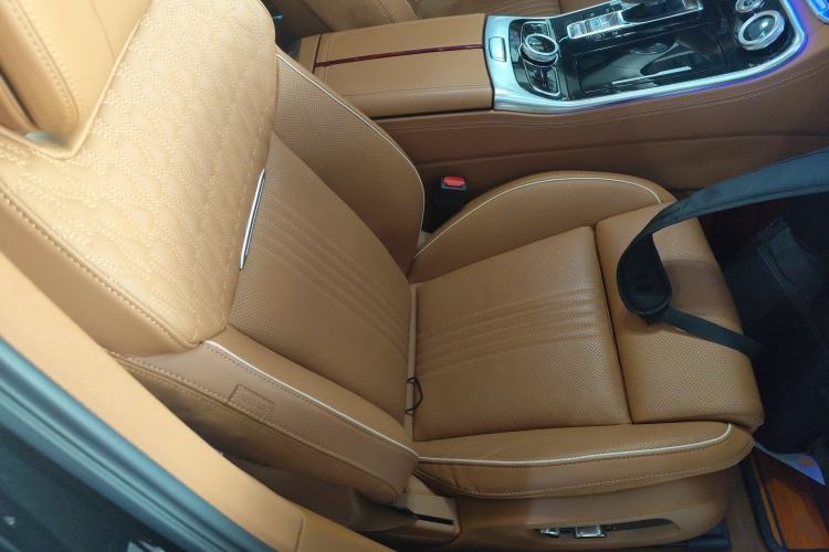 Used Hongqi H9 2020 Revised Version 2.0T Smart Connect Flagship Edition