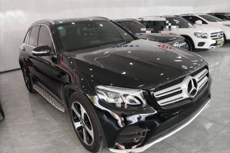Used Mercedes-Benz GLC 2018 GLC 260 4MATIC Luxury Model
