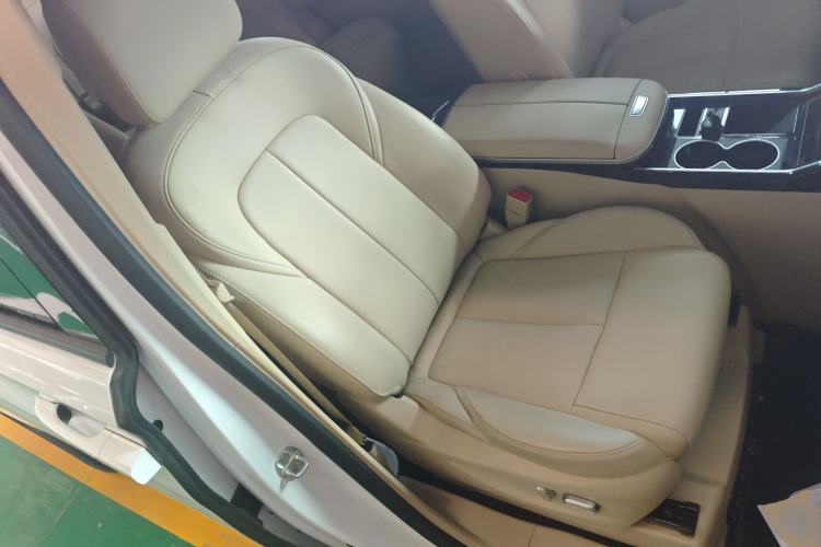 Used Buick GL8 2023 ES Lu Zun Deluxe Model