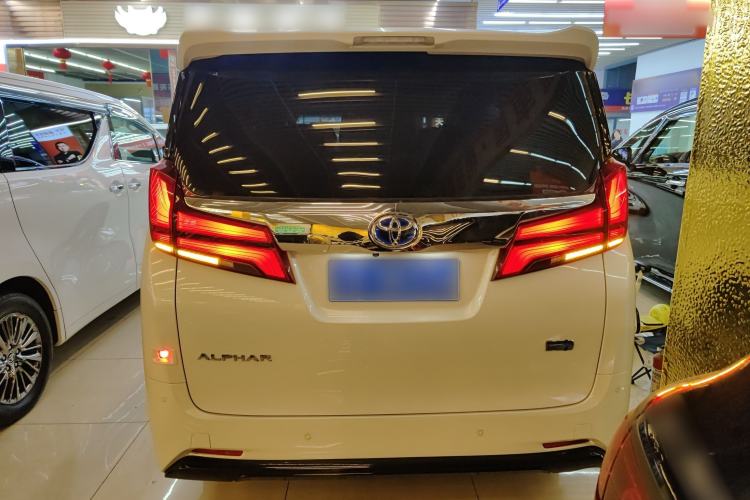 Used Toyota Alphard 2019 Dual-Engine 2.5L Luxury Edition
