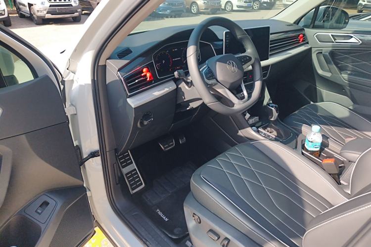 TDK.VehicleDetails.img