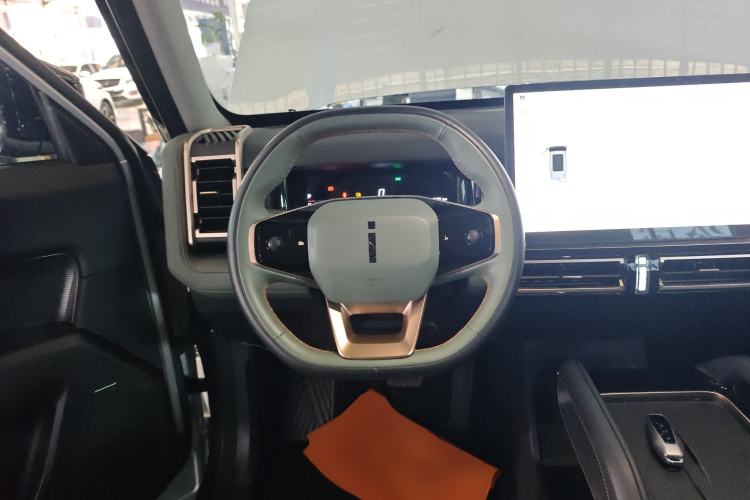 Used  03 2024 401km Two-Wheel Drive Standard Advanced Version
