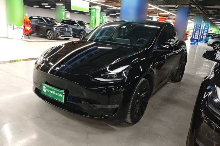 Used Tesla Model Y 2021 Long-Range All-Wheel-Drive Version