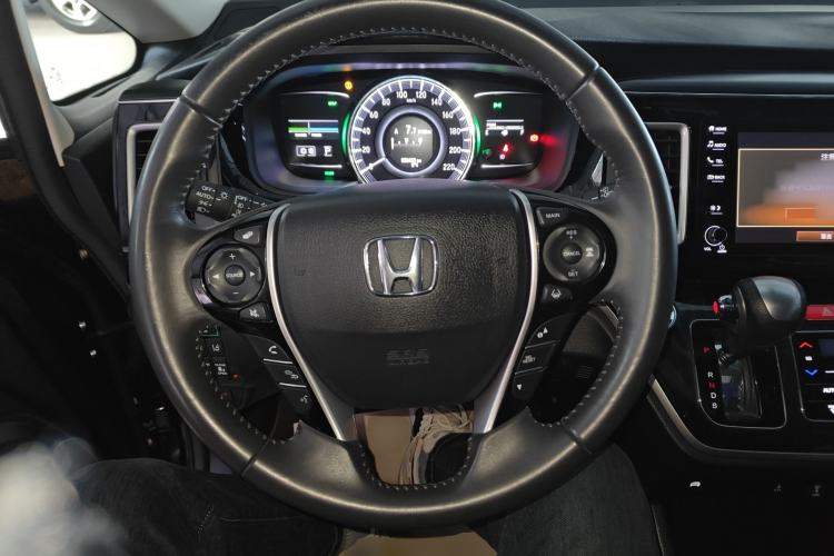 Used Honda Elysion 2019 2.0L Hybrid Luxury Edition
