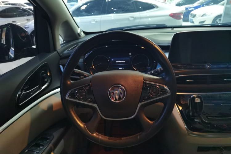 Used Buick GL8 2021 Land Cruiser Executive Class 652T Smart Luxury Model
