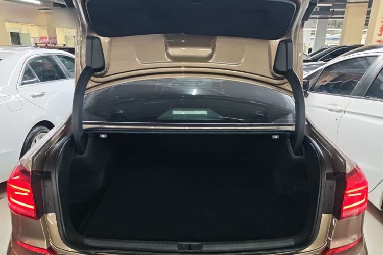 Used Volkswagen Passat 2016 330TSI DSG Luxury Edition
