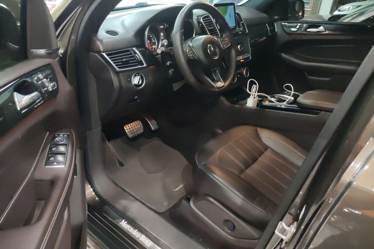 Used Mercedes-Benz GLE-Class 2015 GLE 400 4MATIC
