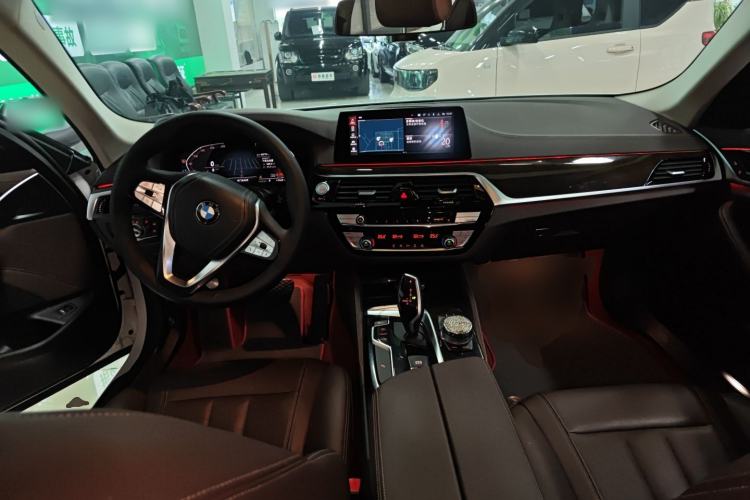 Used BMW 5 Series 2020 525Li Luxury Package