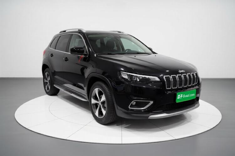 Used  Cherokee 2019 2.0T 2WD Enjoyment Edition China V
