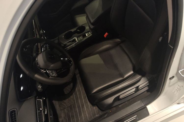 Used Honda Integra 2023 240TURBO CVT Tech Edition
