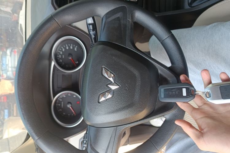 Used Wuling Hongguang 2019 1.5L S Standard Version China VI LAR