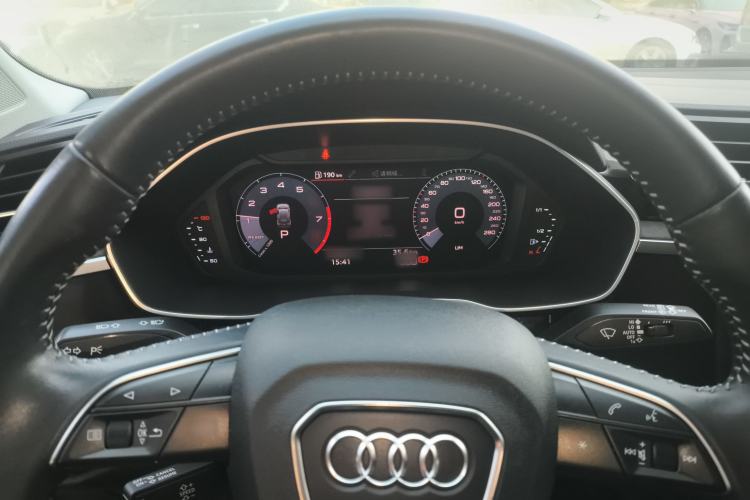 Used Audi Q3 2019 35 TFSI Advanced Dynamic Edition
