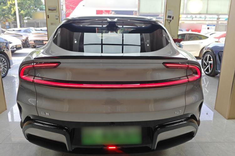 Used  YU7 2025 Ultra-Long Range Rear-Wheel Drive Version
