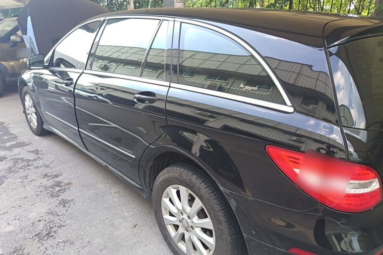 Used Mercedes-Benz R-Class 2014 R 320 4MATIC Business Model