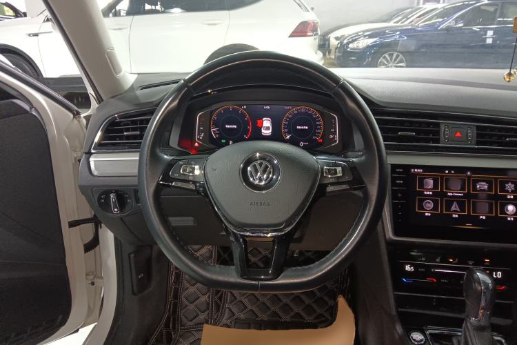 Used Volkswagen Lamando 2021 Revised Version 280TSI DSG Comfort Edition
