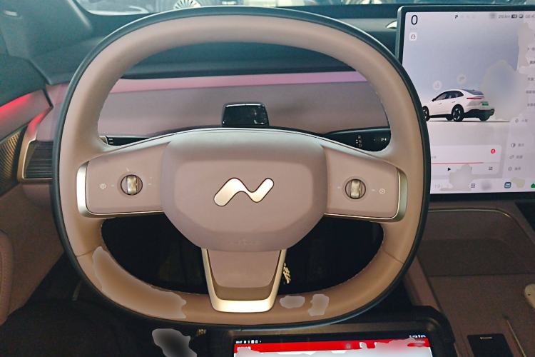 Used ONVO L60 2024 60 kWh Rear-Drive Version
