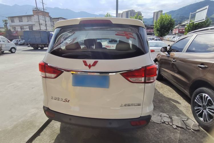 Used Wuling Hongguang 2015 1.5L S1 Comfort China V Standard
