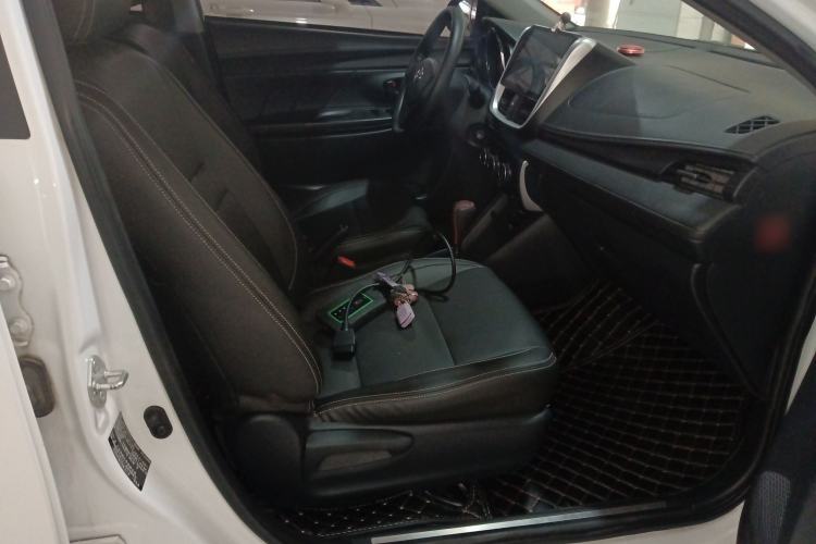 Used Toyota YARiS L 2016 Revised 1.5E CVT Charming Edition
