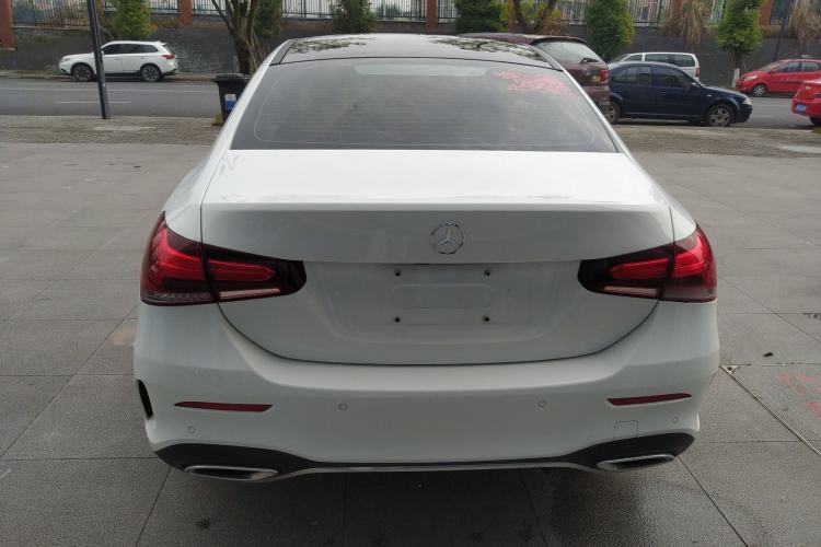 Used Mercedes-Benz A-Class 2021 A 200 L Sport Sedan Fashion Model
