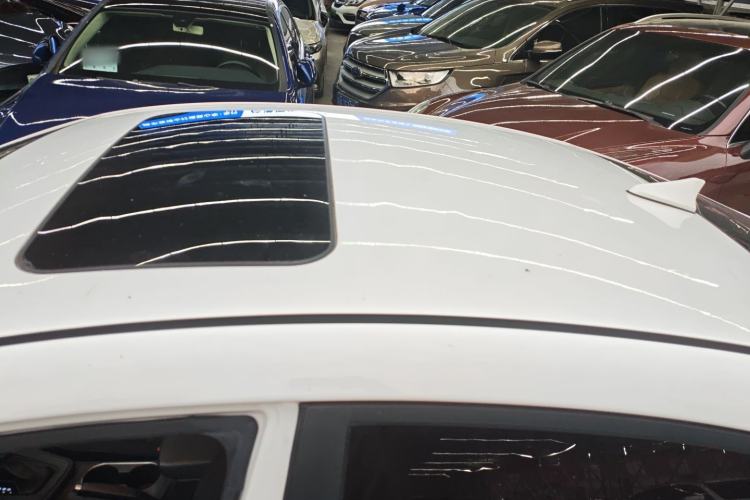 Used Hyundai Elantra 2016 1.4T Dual-Clutch Xuan Dong · Dynamic Version
