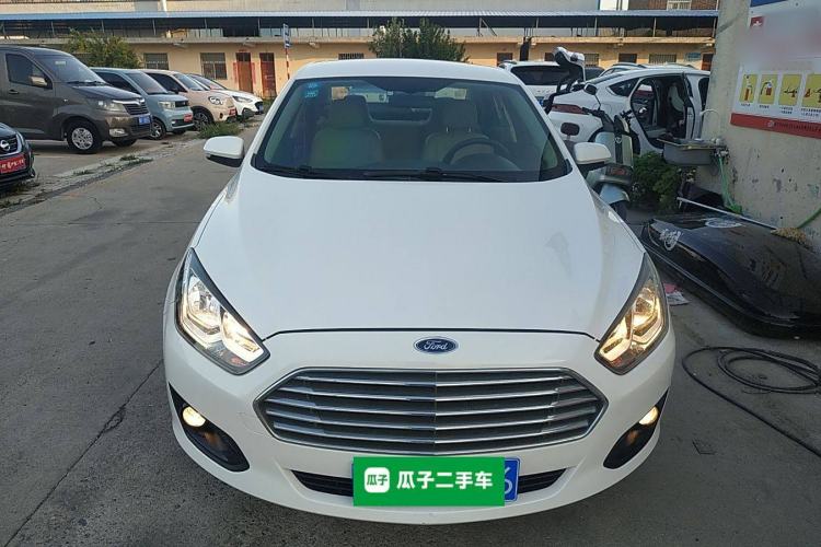 Used Ford Escort 2017 1.5L Manual Comfort Model
