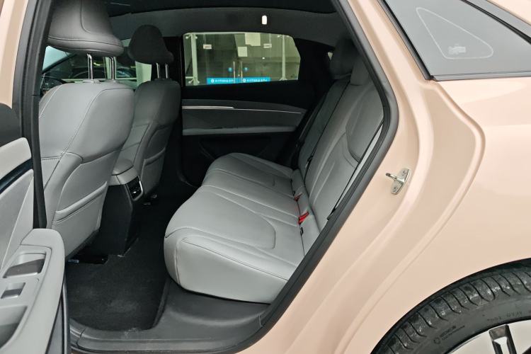 Used XPeng MONA M03 2024 620 with Ultra-Long Range