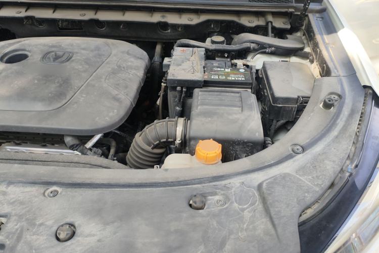 Used Changan CS85 COUPE 2019 1.5T DCT Luxury Version China VI Standard