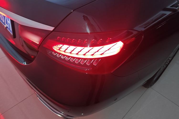 Used Mercedes-Benz E-Class 2023 Updated E 300 L Fashion Edition
