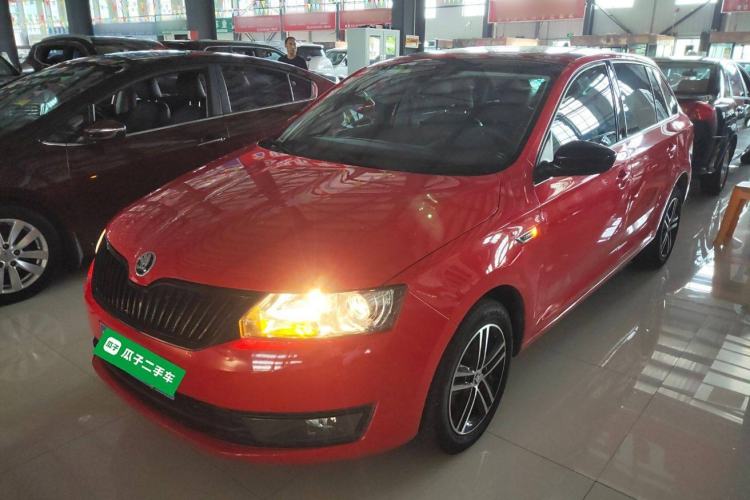 Used Skoda Rapid Spaceback 2016 Revised 1.6L Automatic Smart Drive Version
