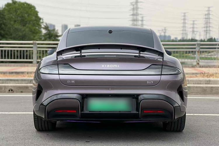 Used  SU7 2024 Rear-Drive Ultra-Long Range Advanced Pro-Level Intelligent Driving Version
