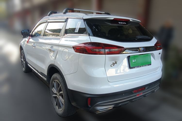 Used Geely Auto Emgrand X7 Sport 2020 1.8TD DCT Two-Wheel Drive Smart Connect 4G-Enabled Version