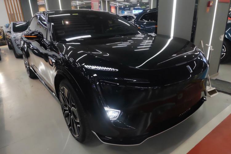 Used  11 2023 Harmony 90° Luxury Edition