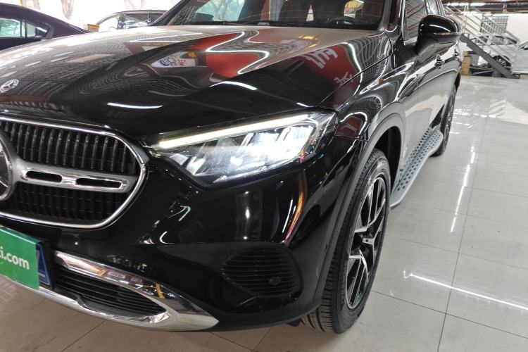 Used Mercedes-Benz GLC 2023 GLC 260 L 4MATIC Dynamic Edition 5-seater
