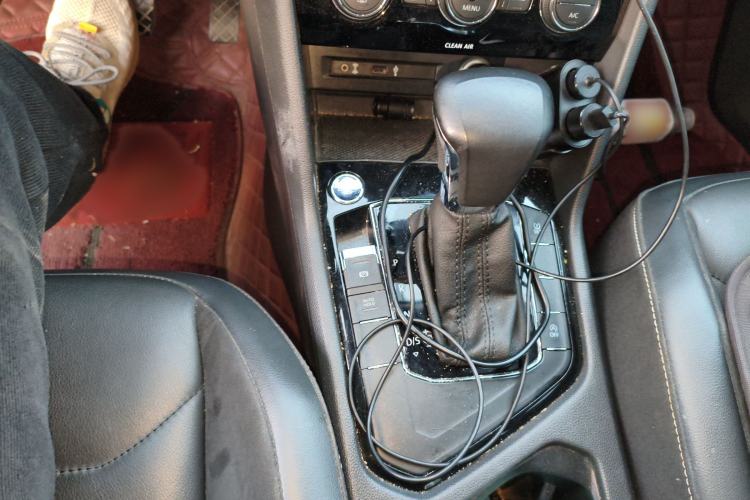 Used Volkswagen Tiguan L 2017 330TSI Automatic Two-Wheel Drive Luxury Edition
