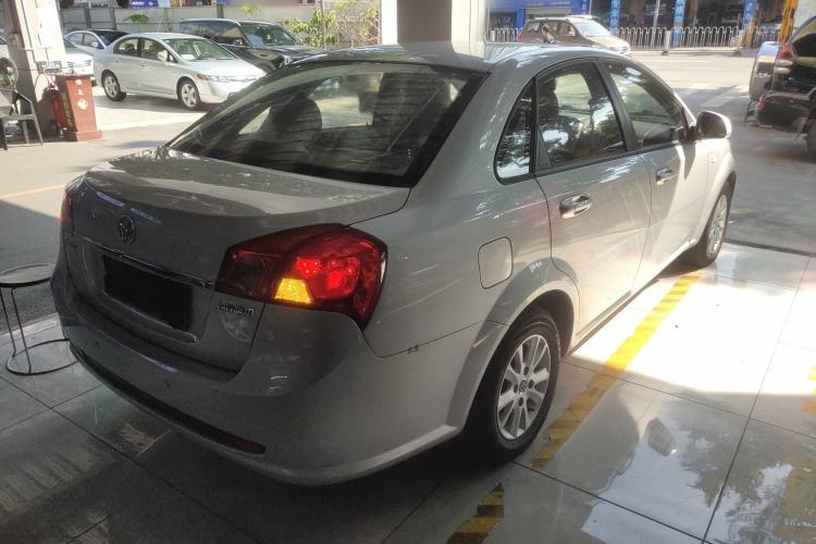 Used Buick Excelle 2013 1.5L Automatic Classic Model
