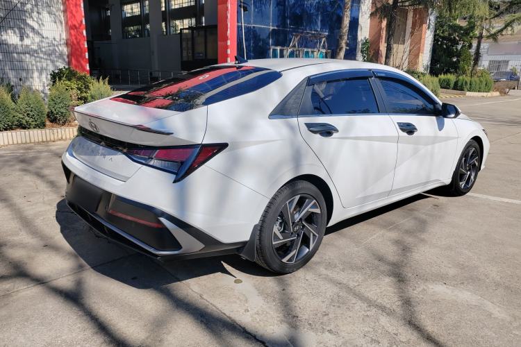 Used Hyundai Elantra 2023 1.5L CVT GLX Elite Edition
